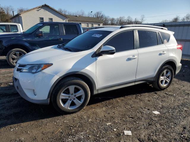 Parquets TOYOTA RAV4 2014 White