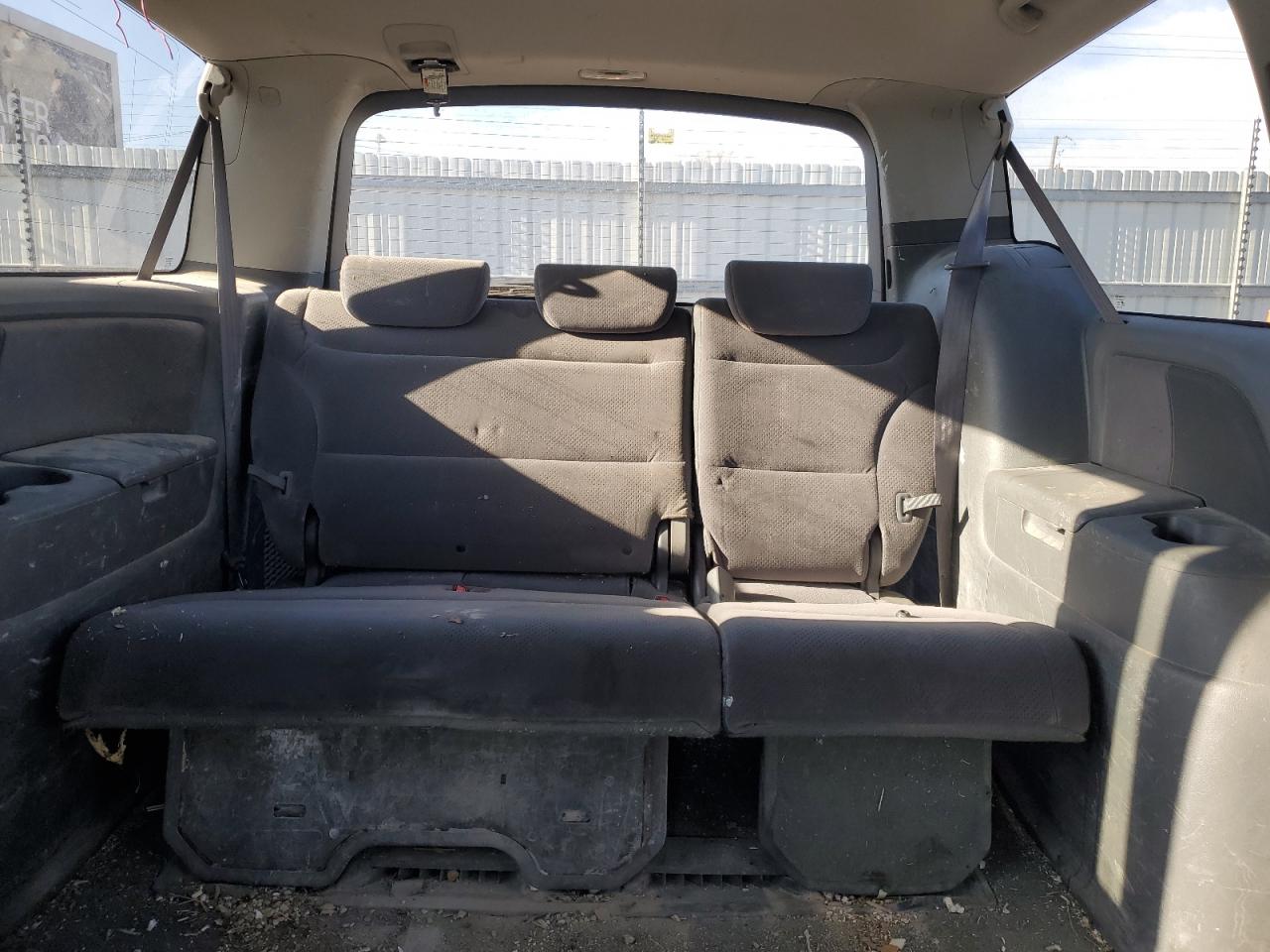 2007 Honda Odyssey Lx VIN: 5FNRL38207B044503 Lot: 83453634