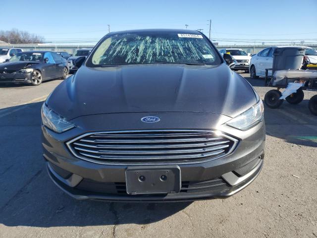 Sedans FORD FUSION 2017 Szary