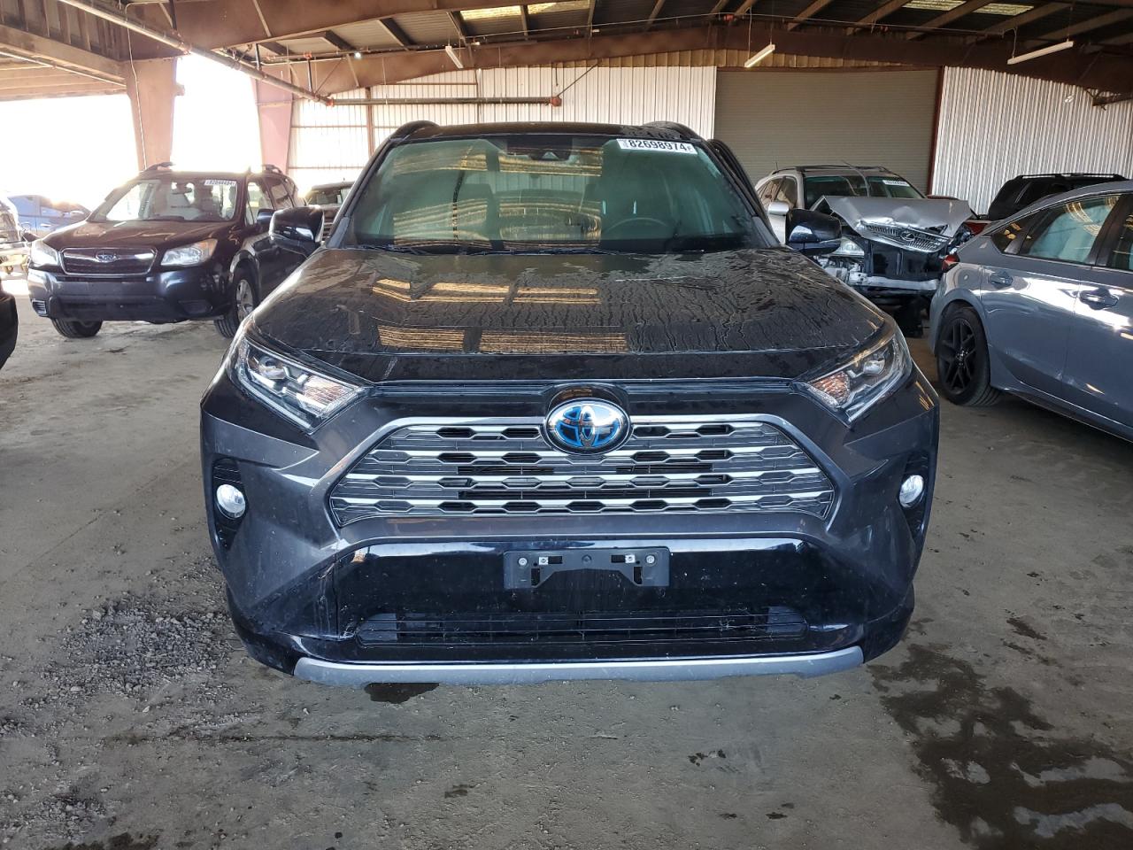 2021 Toyota RAV 4 - Image 5