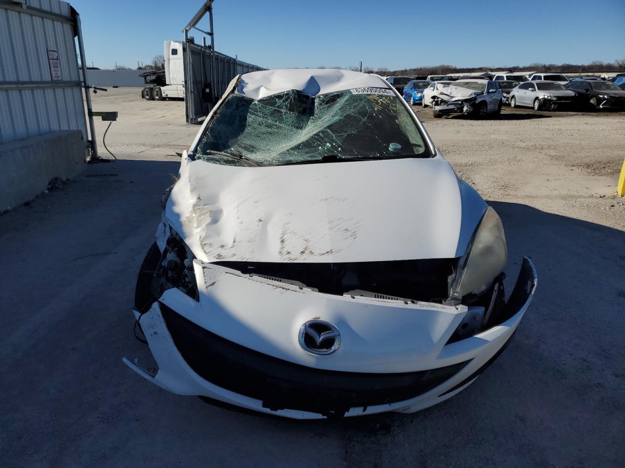 2010 Mazda 3 - Image 5