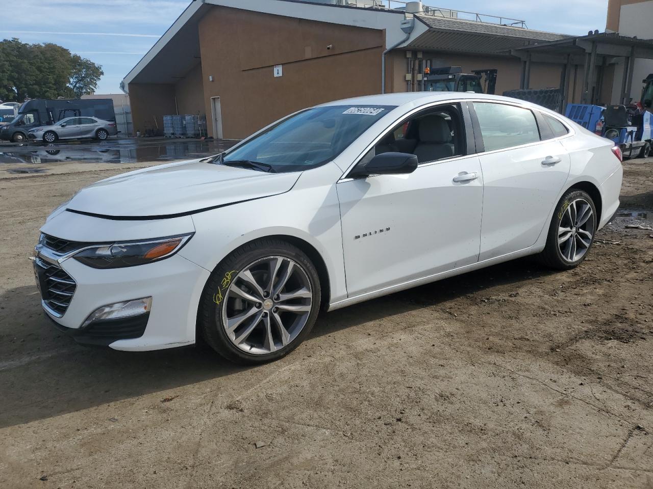 2022 Chevrolet Malibu - Image 1