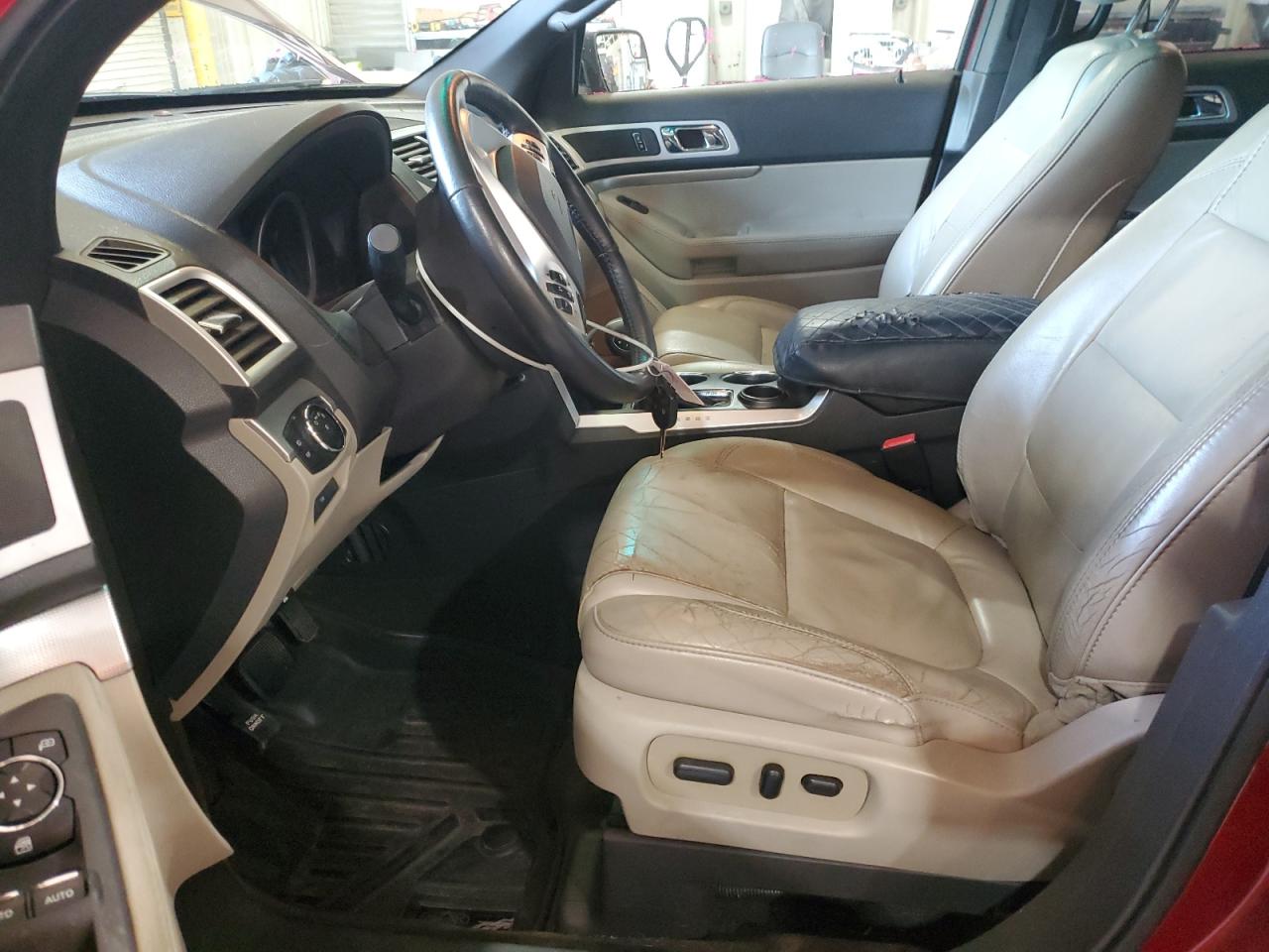 2014 Ford Explorer - Image 7