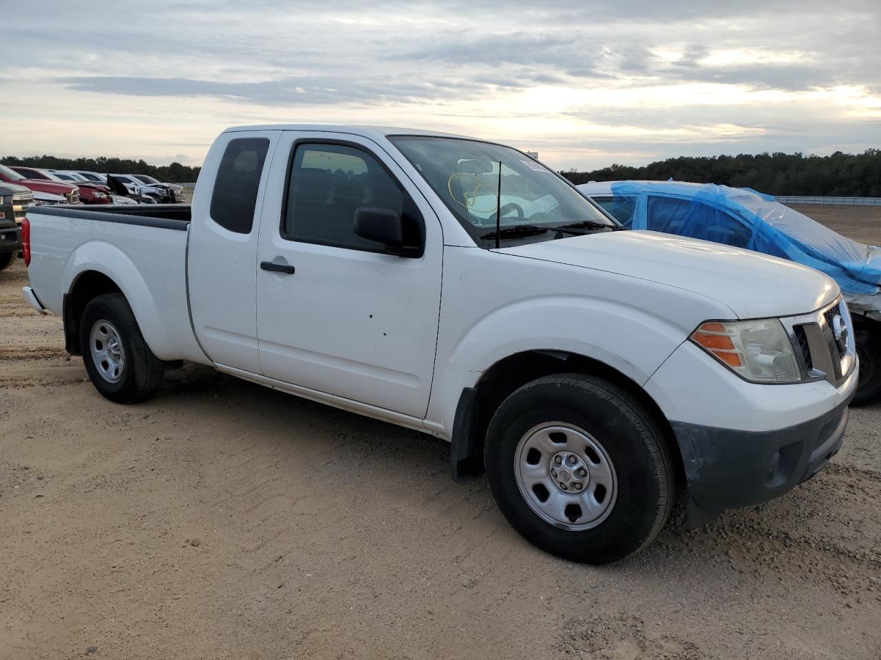2018 Nissan Navara (Frontier) - Image 4