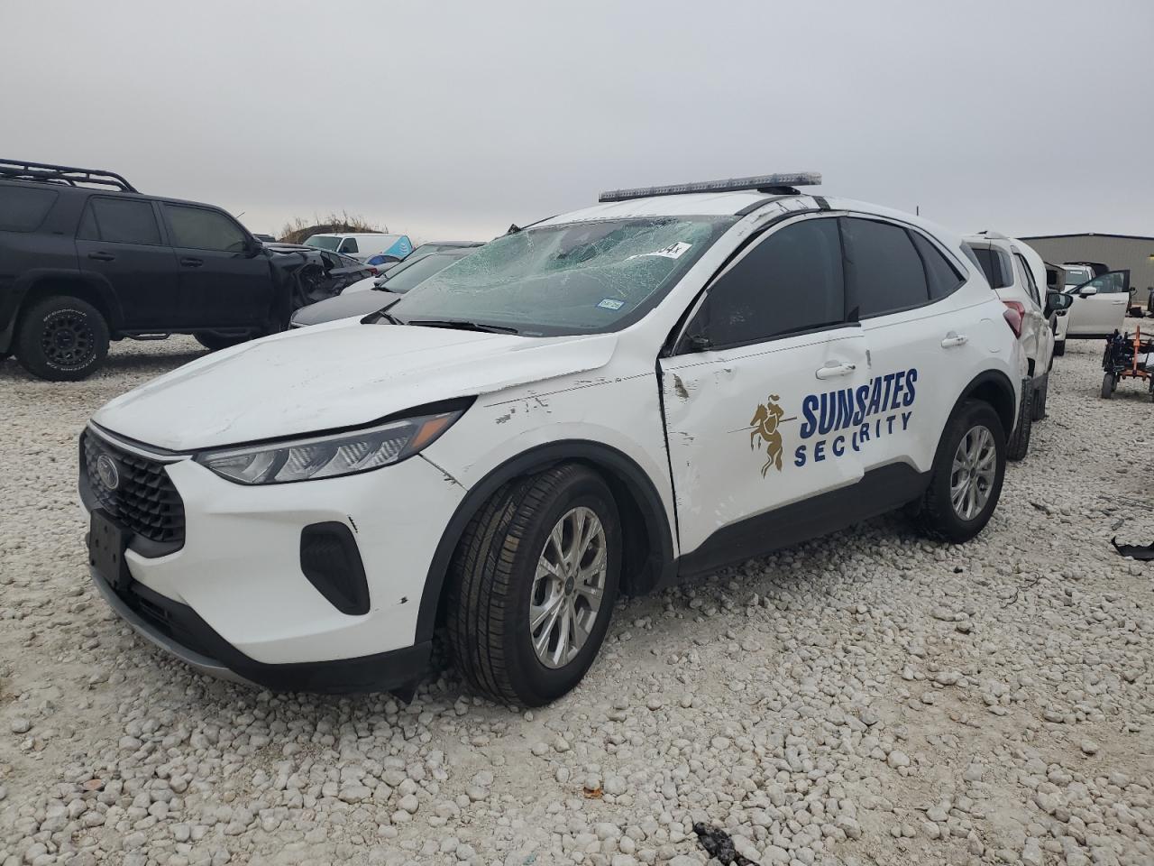 2023 Ford Escape - Image 1