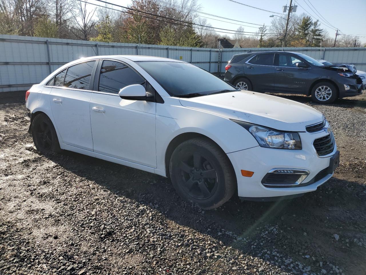 VIN 1G1PE5SB7G7193219 2016 CHEVROLET CRUZE no.4