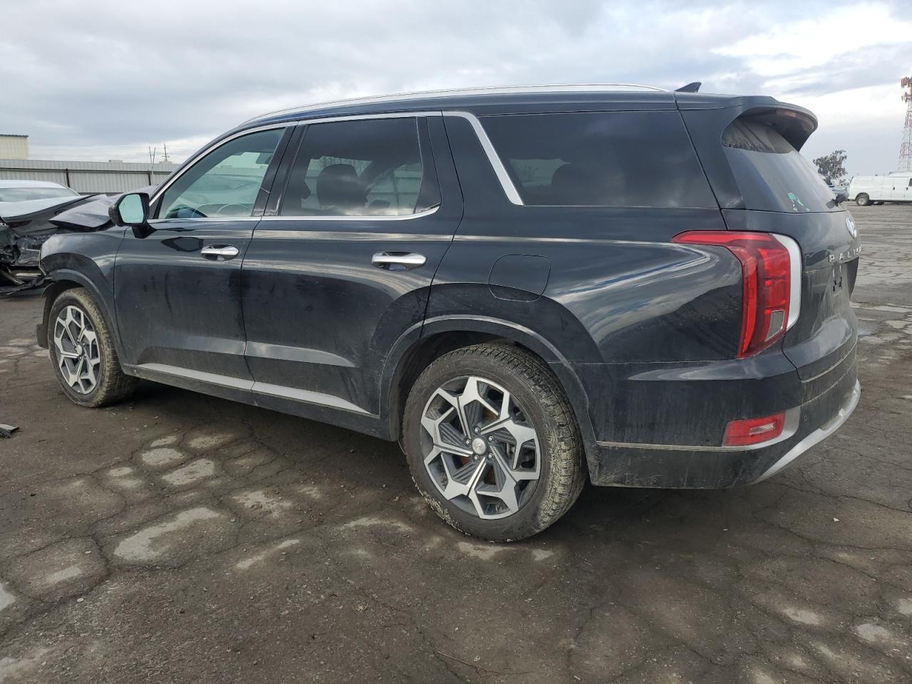 2022 Hyundai Palisade - Image 2