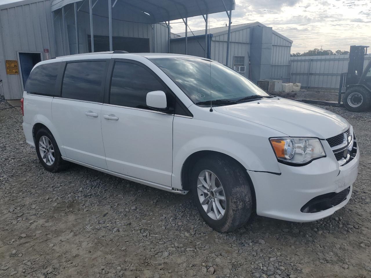 VIN 2C4RDGCG8KR799919 2019 DODGE CARAVAN no.4