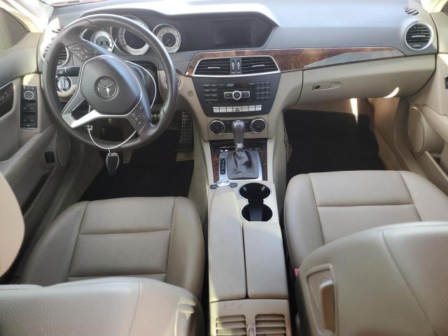  MERCEDES-BENZ C-CLASS 2013 Czerwony