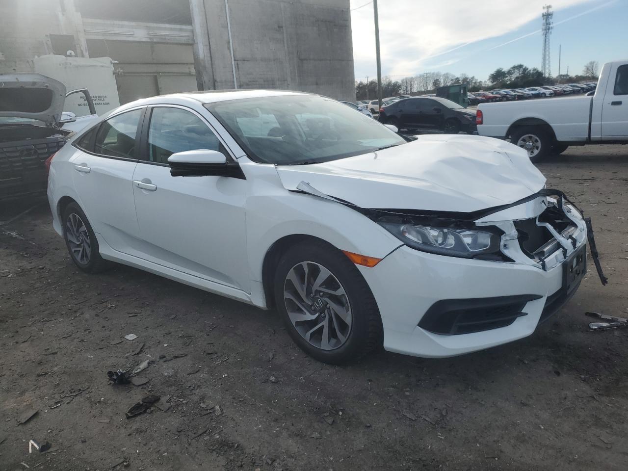 2018 Honda Civic - Image 4