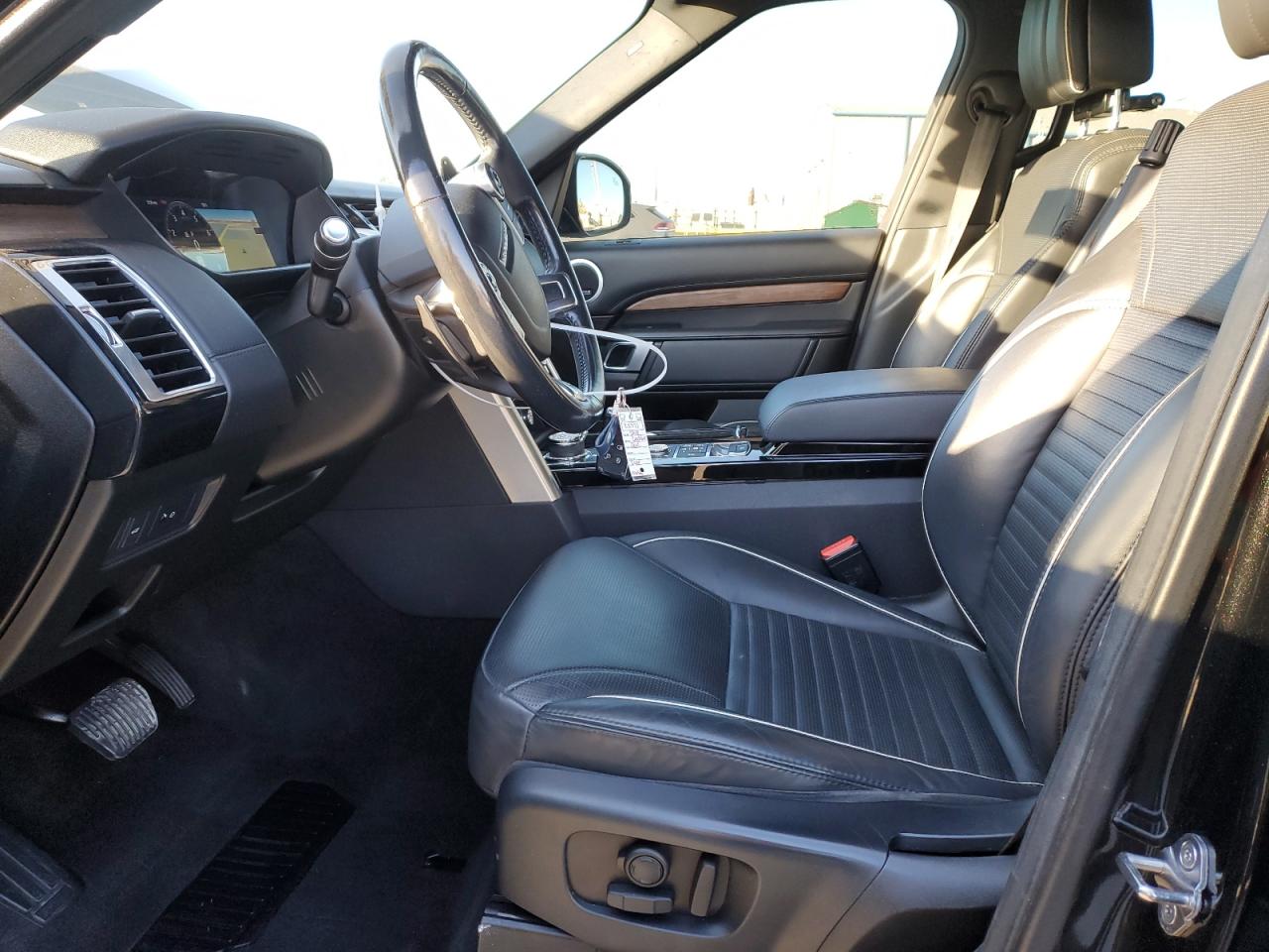 2018 Land Rover Discovery - Image 7