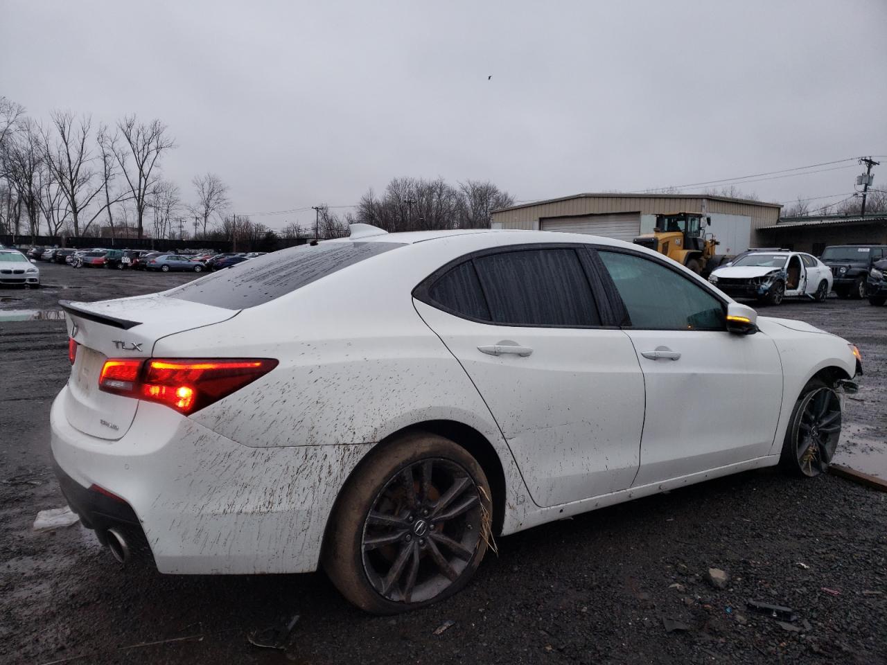 VIN 19UUB3F62LA002681 2020 ACURA TLX no.3