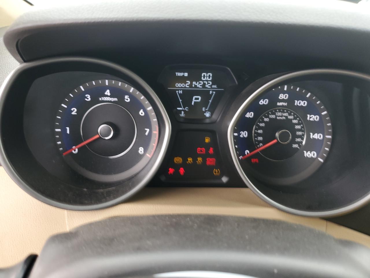 2012 Hyundai Elantra - Image 9