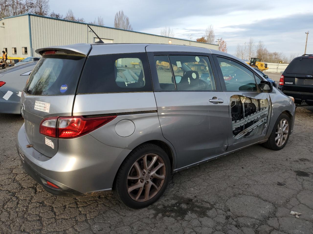 2012 Mazda 5 - Image 3