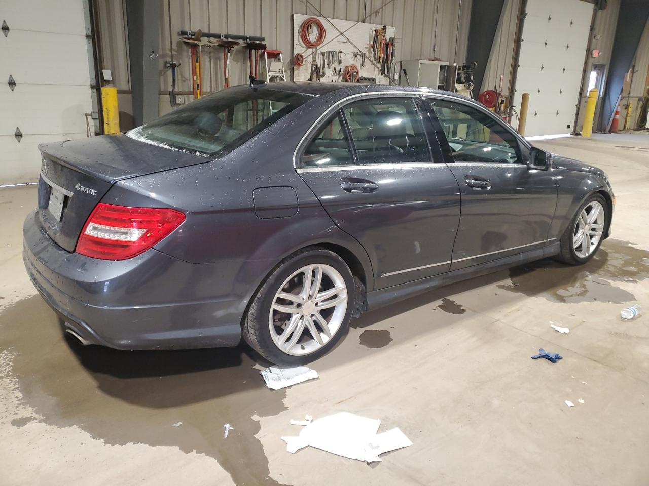 VIN WDDGF8AB7DR287016 2013 MERCEDES-BENZ C-CLASS no.3