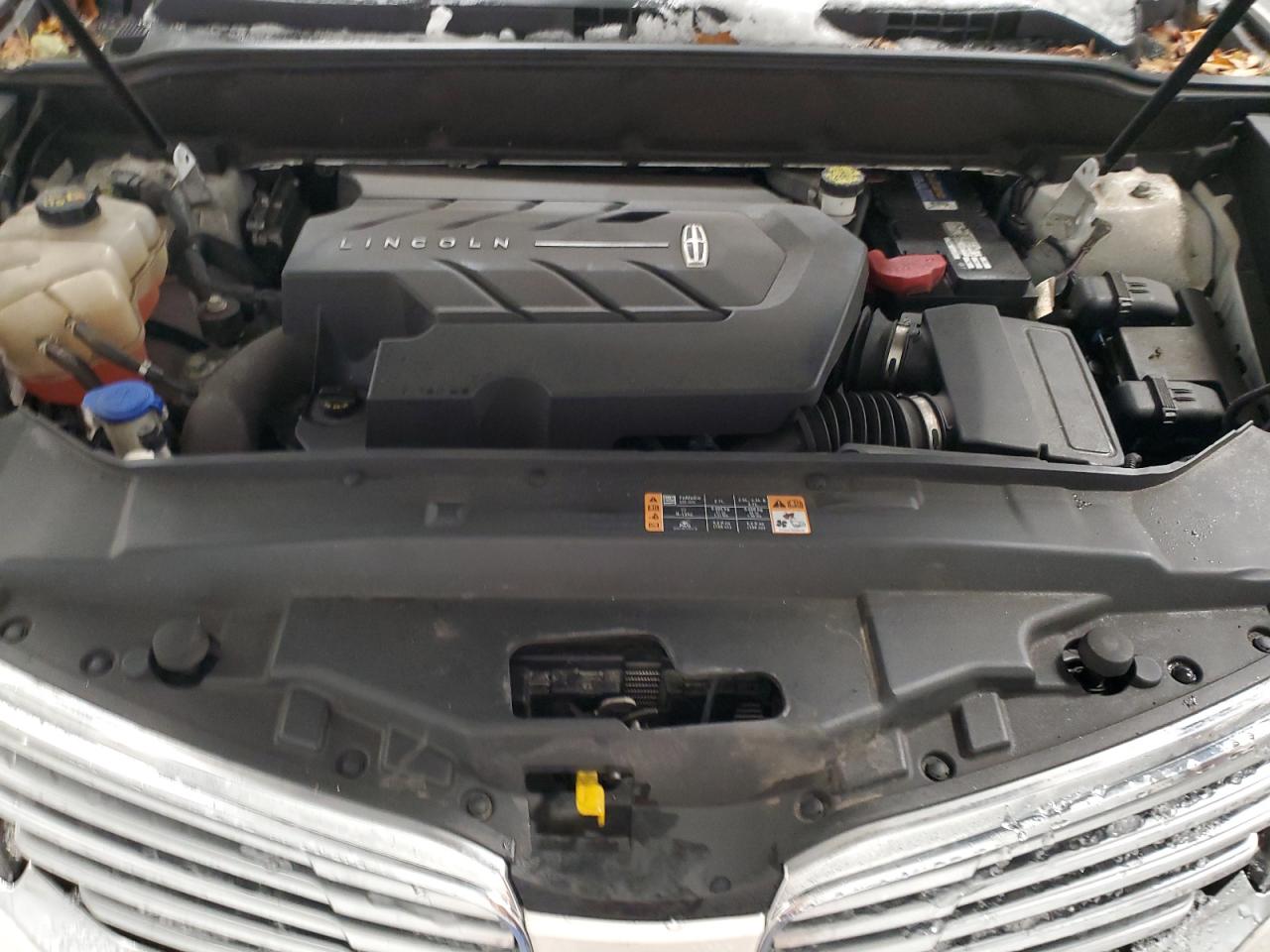 2018 Lincoln MKX - Image 12