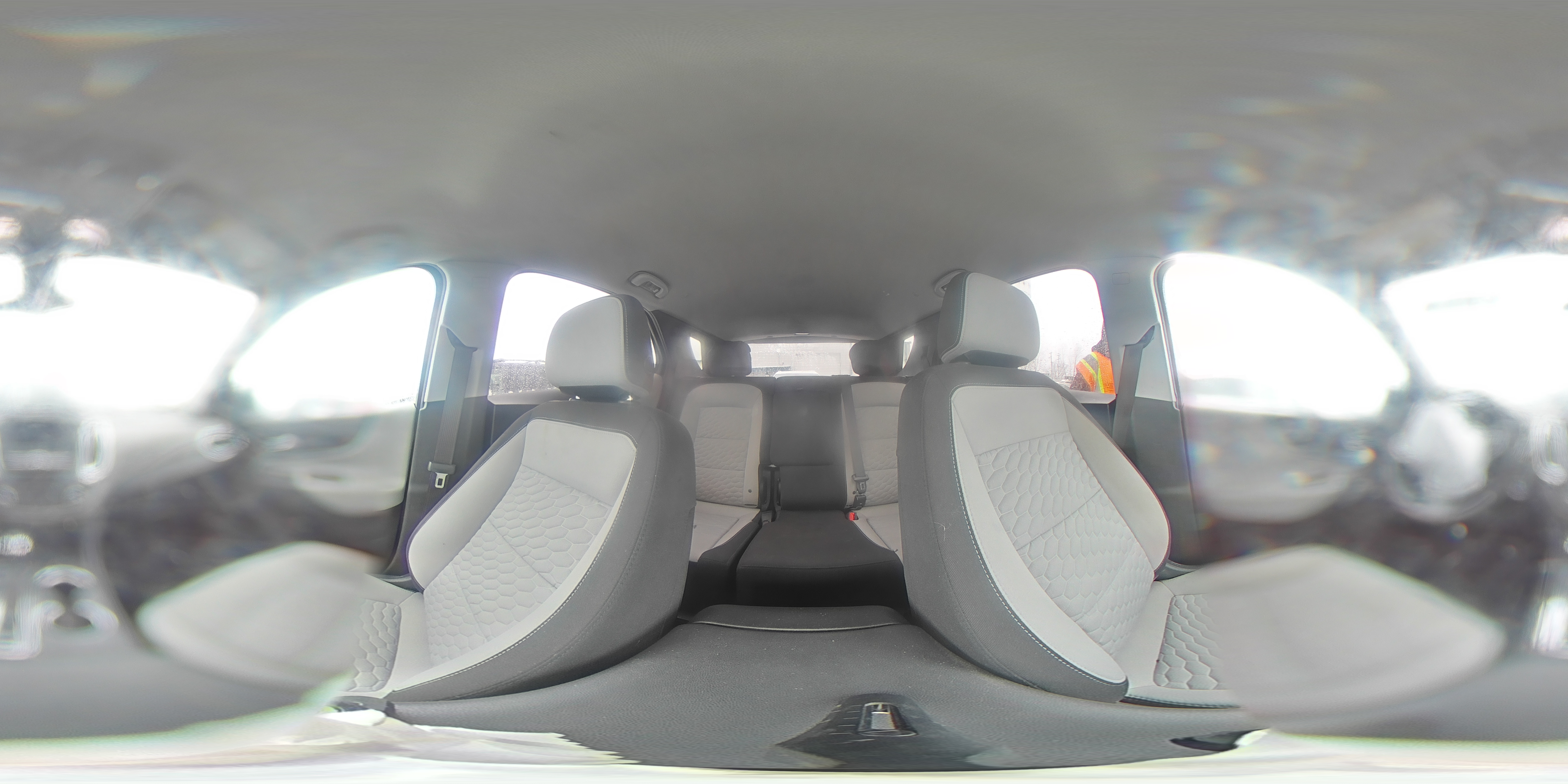 2021 Chevrolet Equinox - Image 14