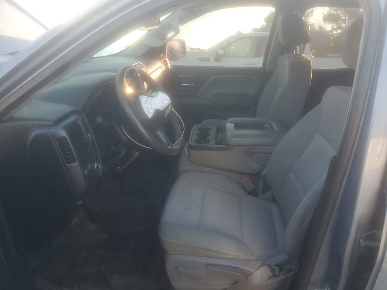 2016 Chevrolet Silverado - Image 7