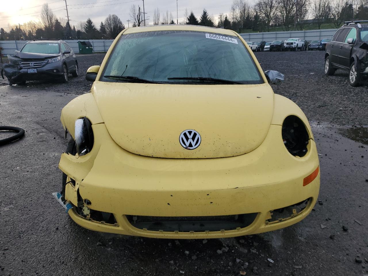 2008 Volkswagen Beetle - Image 5