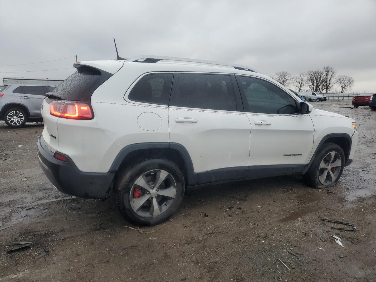 2019 Jeep Grand Cherokee - Image 3