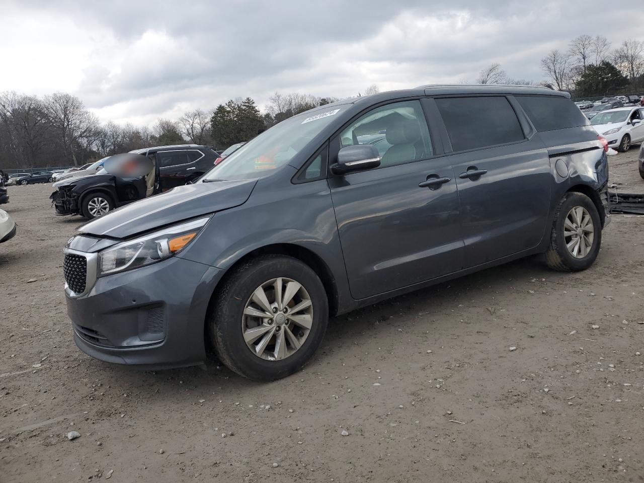 2017 Kia Sedona Lx na sprzedaż w Madisonville, TN - Side