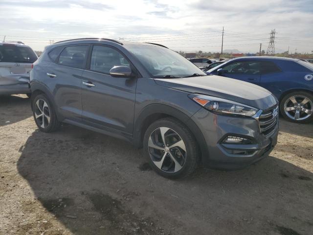  HYUNDAI TUCSON 2016 Серый