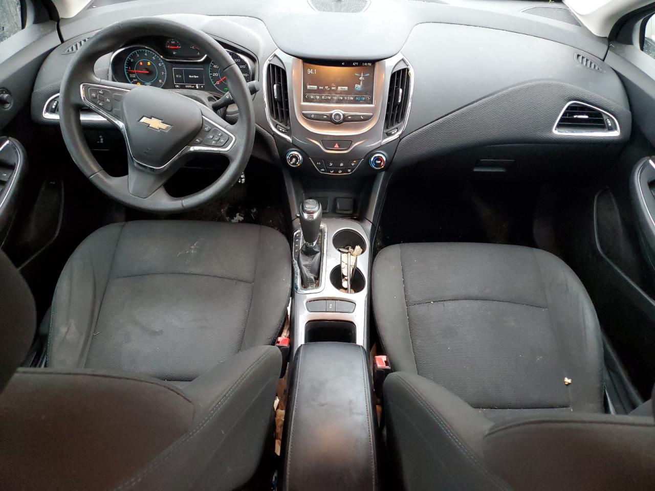 2017 Chevrolet Cruze - Image 8