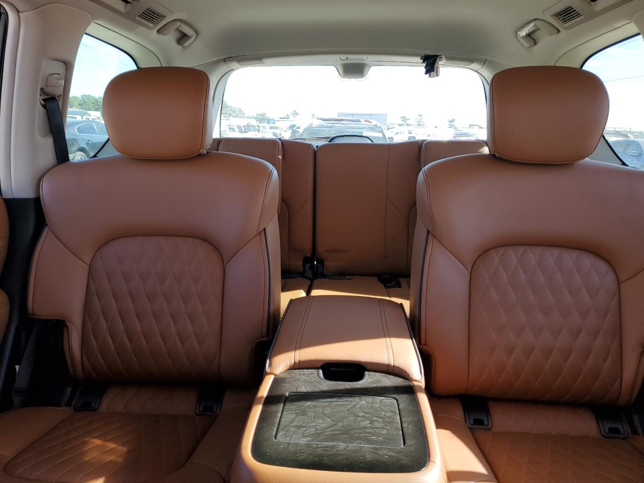 2019 Infiniti QX80 - Image 10