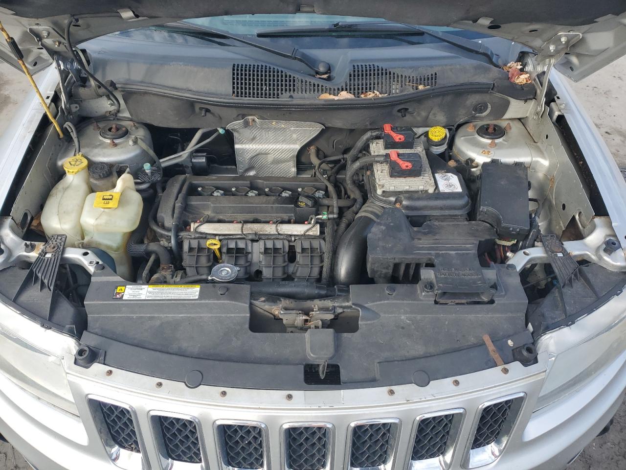 2011 Jeep Compass - Image 12