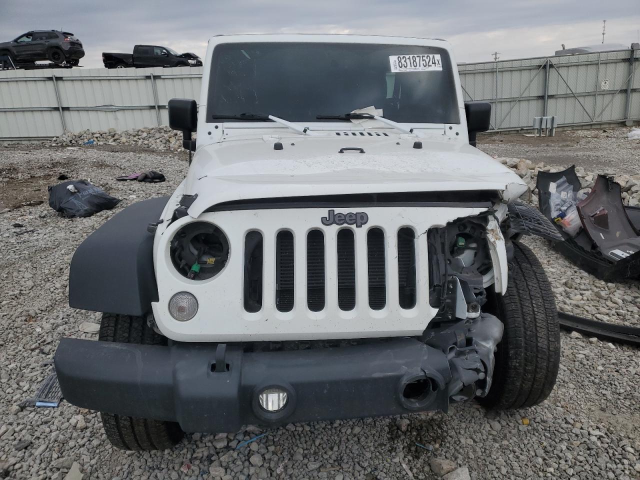 2017 Jeep Wrangler - Image 5