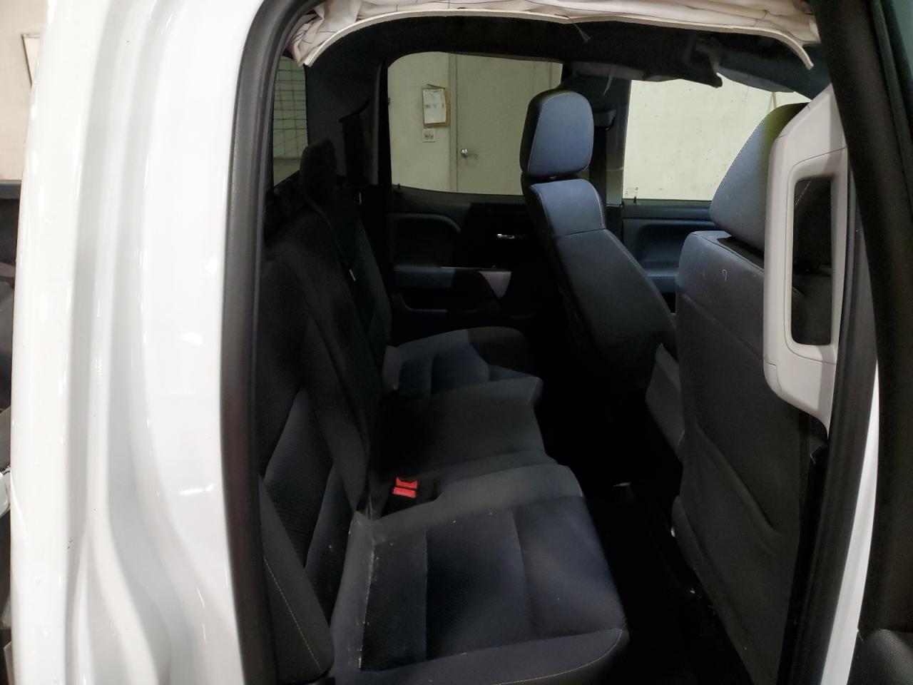 2018 Chevrolet Silverado K1500 Lt VIN: 1GCVKREC5JZ319155 Lot: 85925474