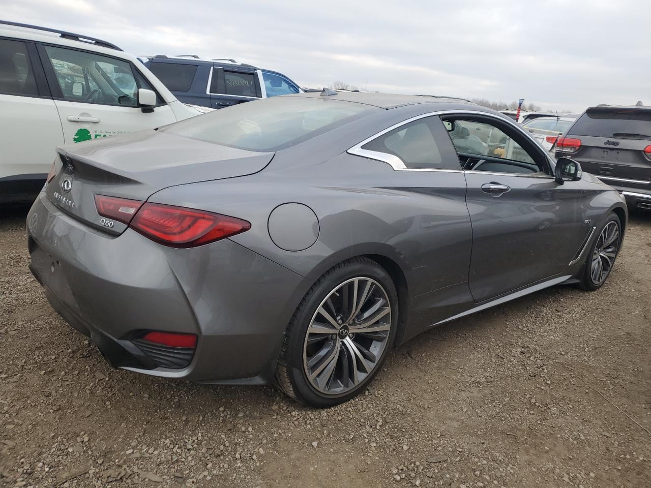 VIN JN1EV7EL9LM380670 2020 INFINITI Q60 no.3