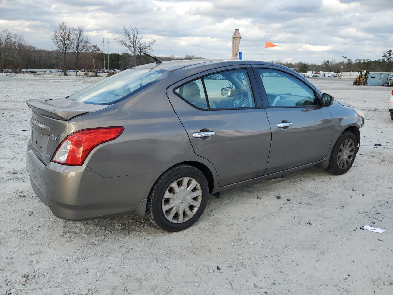 VIN 3N1CN7APXFL816389 2015 NISSAN VERSA no.3