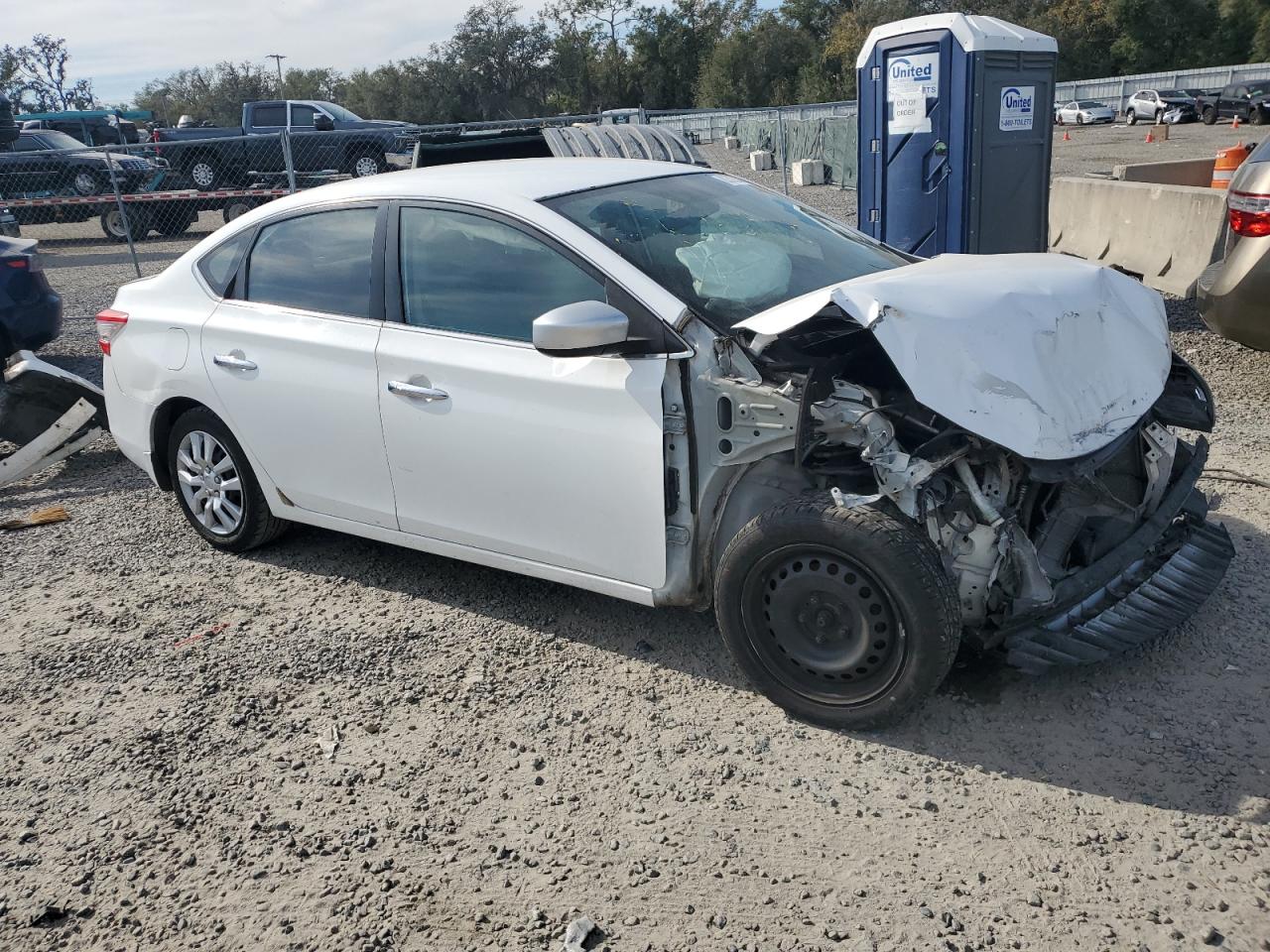 VIN 3N1AB7APXFY267456 2015 NISSAN SENTRA no.4