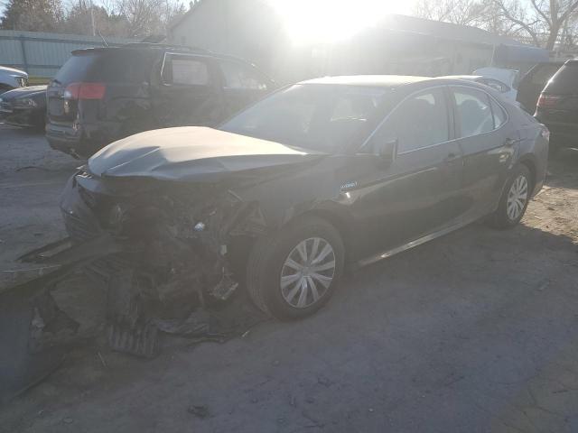 2018 Toyota Camry Le للبيع في Wichita، KS - Front End