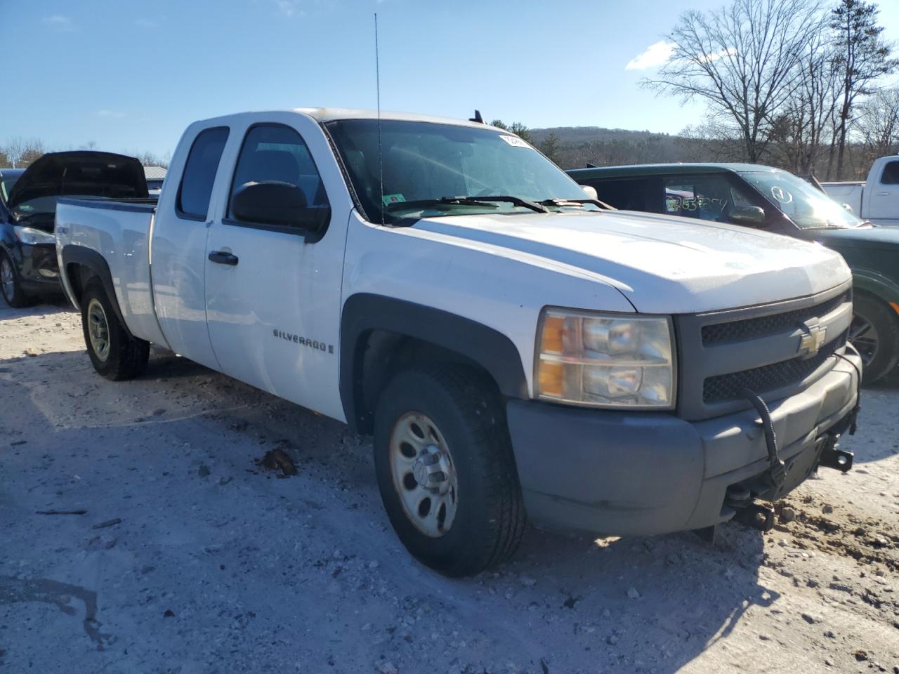 2007 Chevrolet Silverado - Image 4