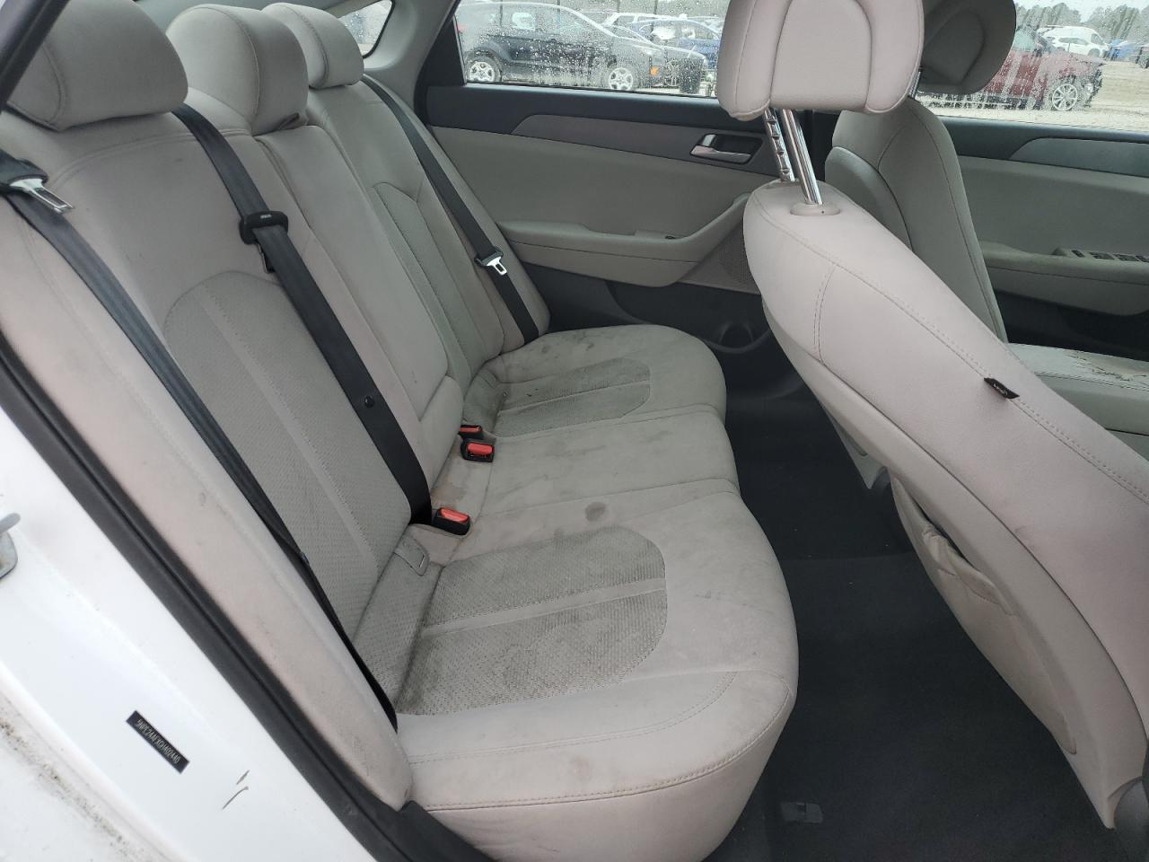 2016 Hyundai Sonata Se VIN: 5NPE24AFXGH402440 Lot: 85570254