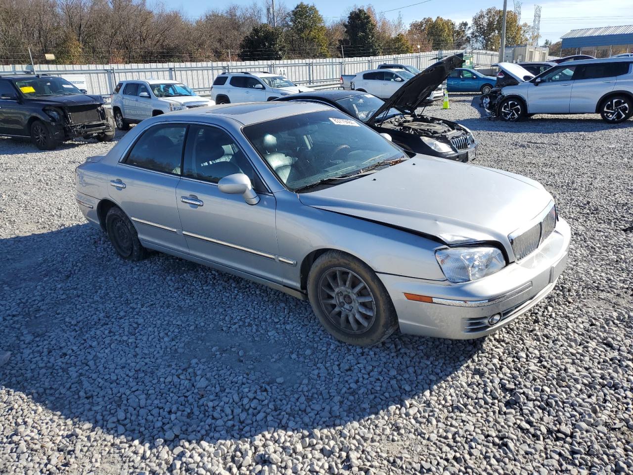 2004 Hyundai Grandeur - Image 4