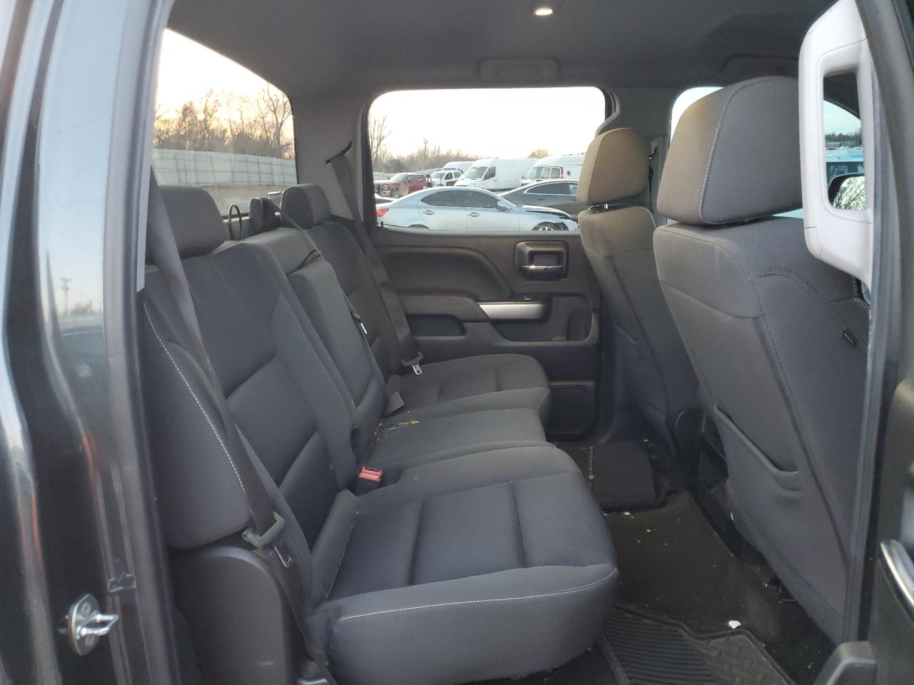 2018 Chevrolet Silverado - Image 10