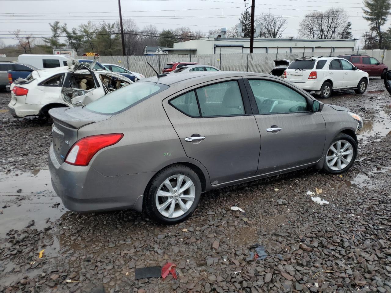 VIN 3N1CN7AP1GL859746 2016 NISSAN VERSA no.3