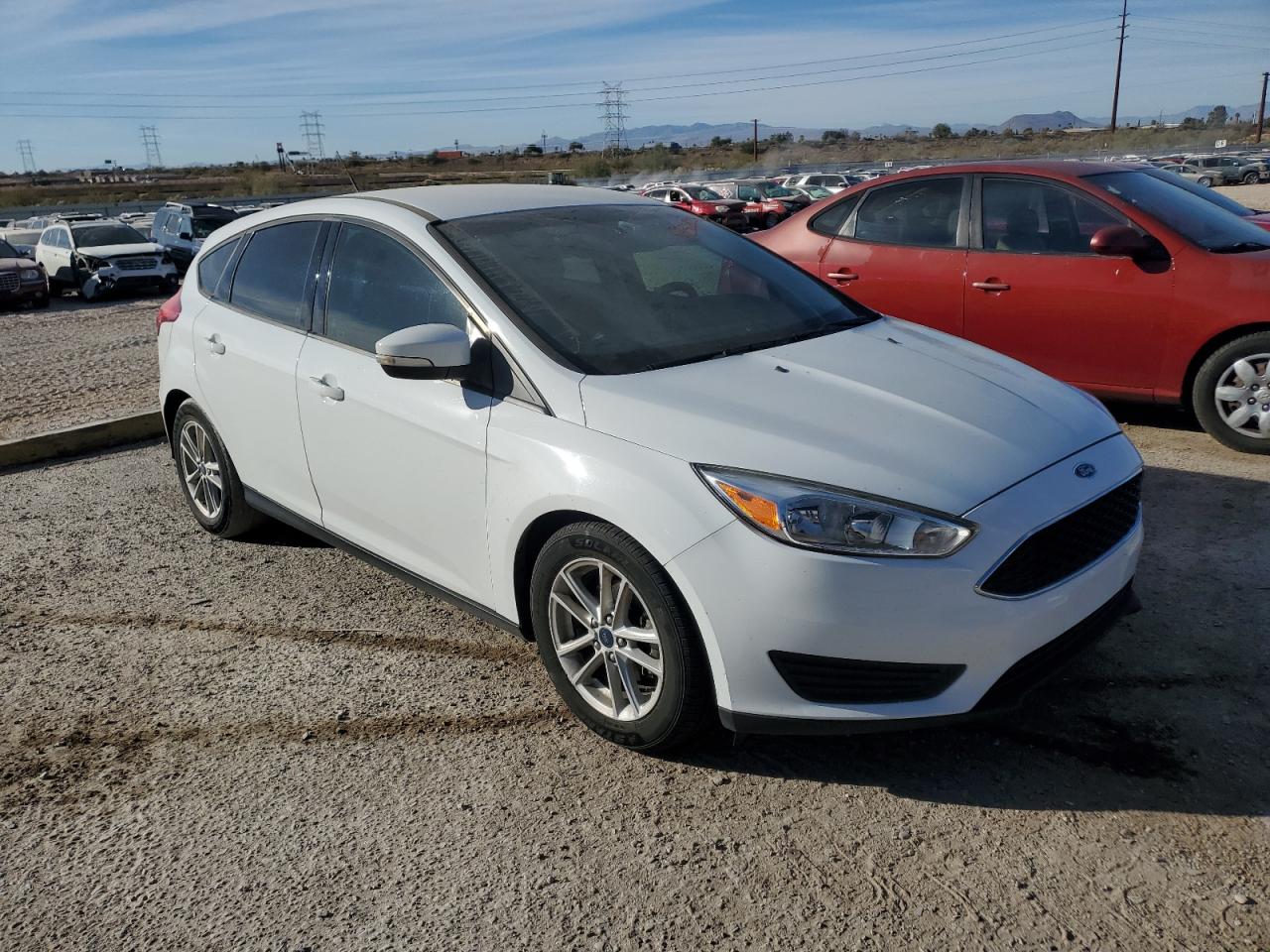 VIN 1FADP3K29HL255100 2017 FORD FOCUS no.4