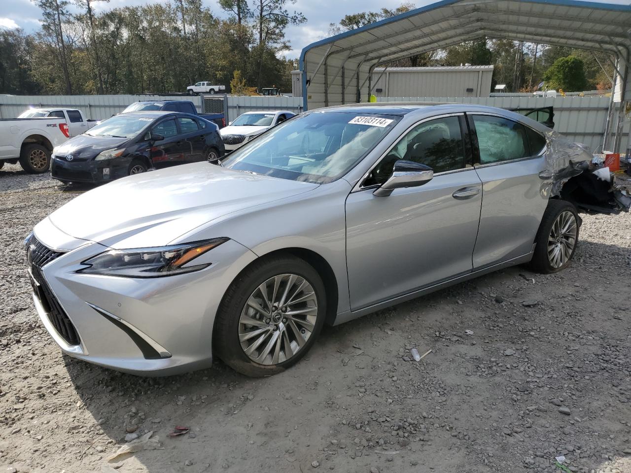 2022 Lexus ES - Image 1