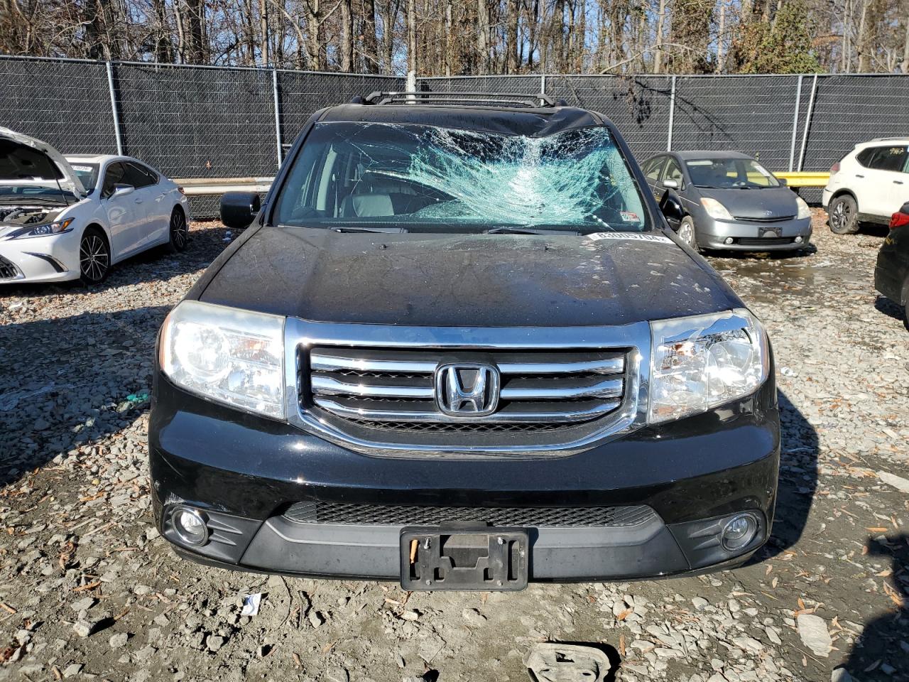 2014 Honda Pilot - Image 5