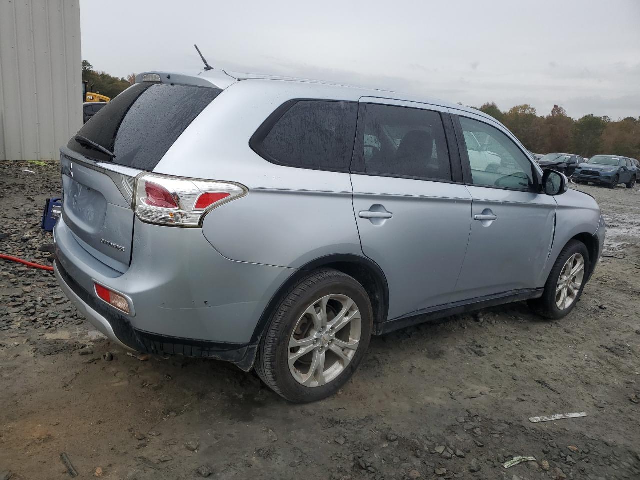 VIN JA4AD3A32FZ009459 2015 MITSUBISHI OUTLANDER no.3