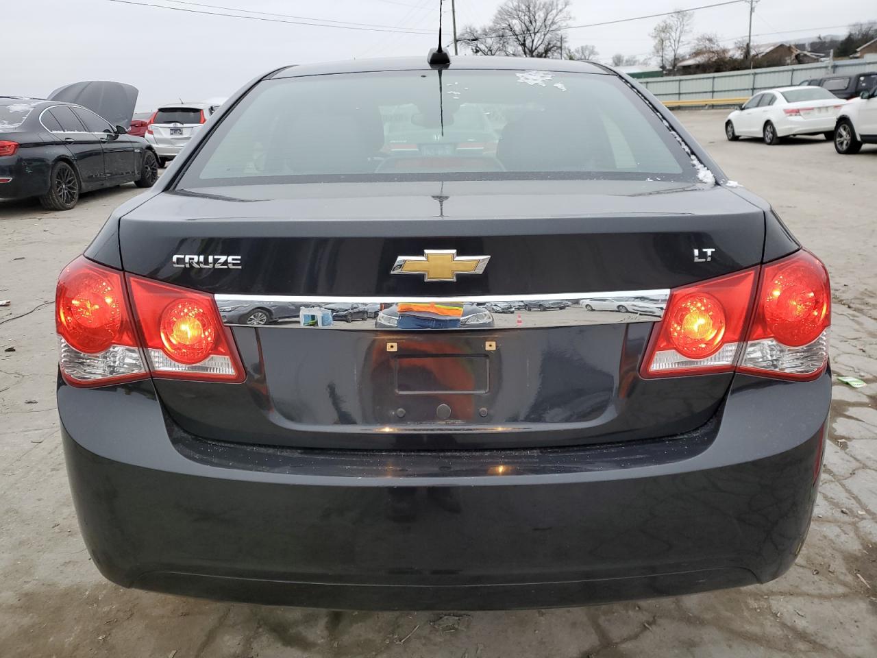 VIN 1G1PC5SB8F7105945 2015 CHEVROLET CRUZE no.6