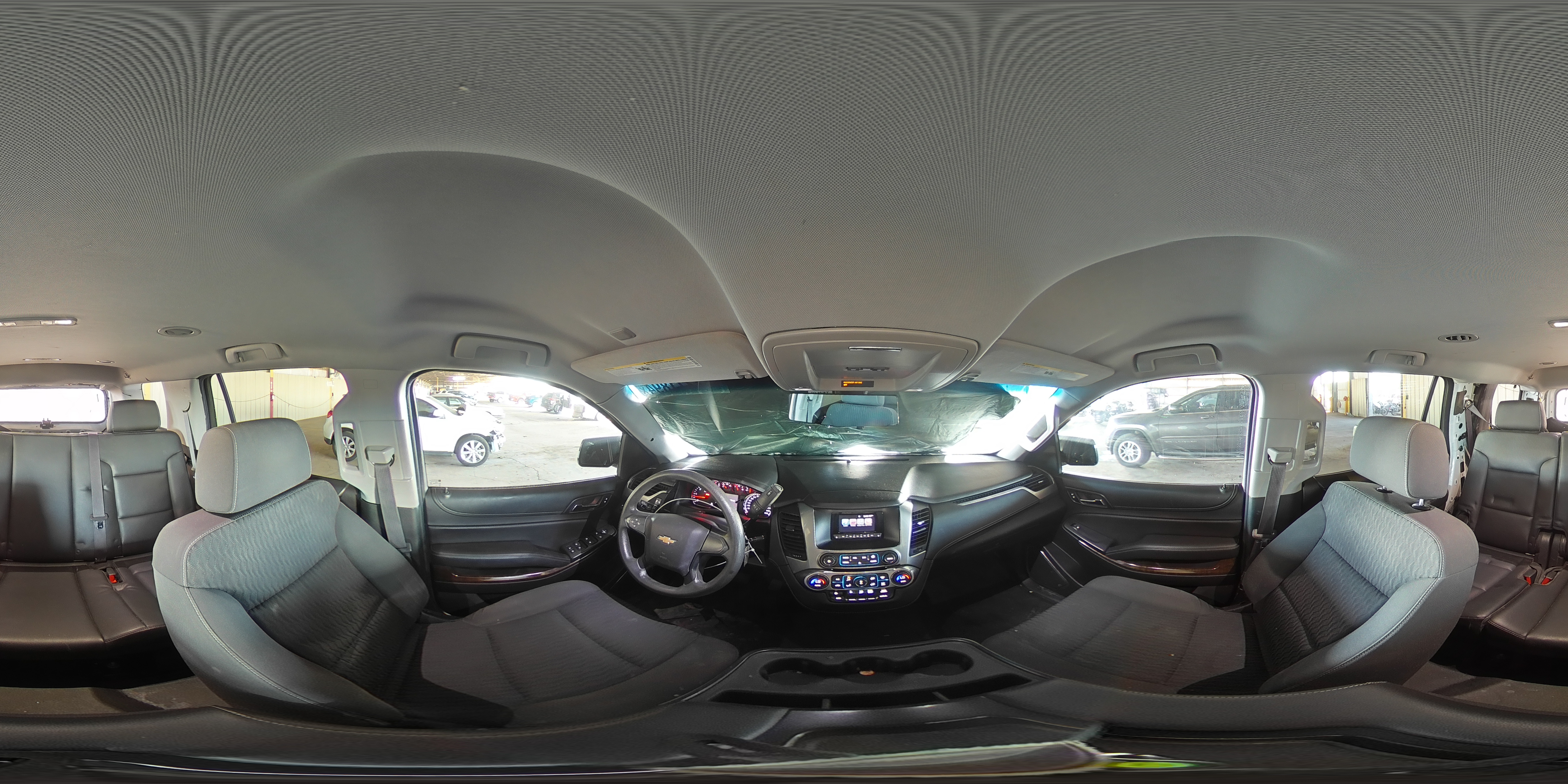 2016 Chevrolet Tahoe - Image 13