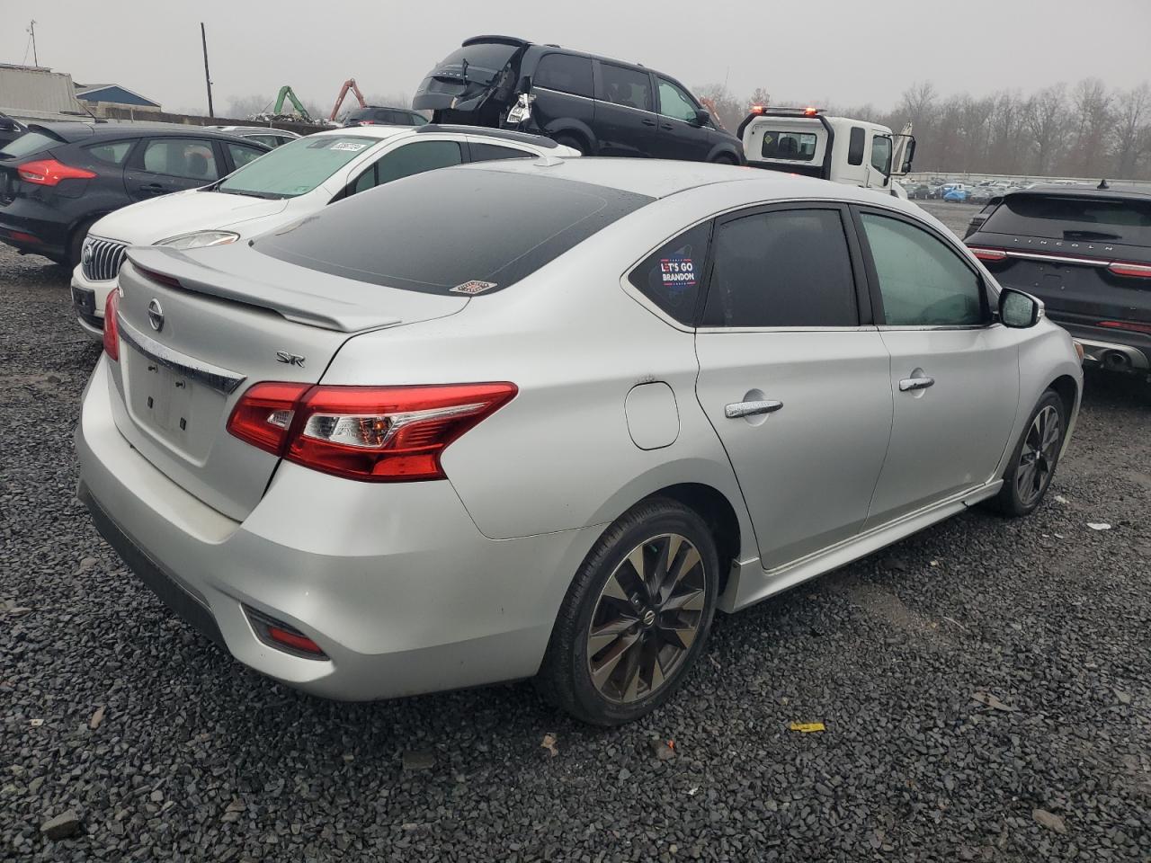 VIN 3N1AB7AP2HY333355 2017 NISSAN SENTRA no.3