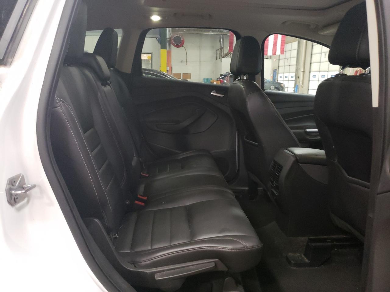 2016 Ford Escape - Image 11