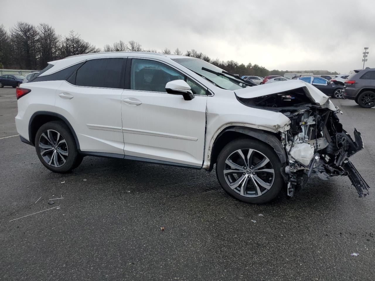 VIN JTJBZMCA5H2018758 2017 LEXUS RX350 no.4