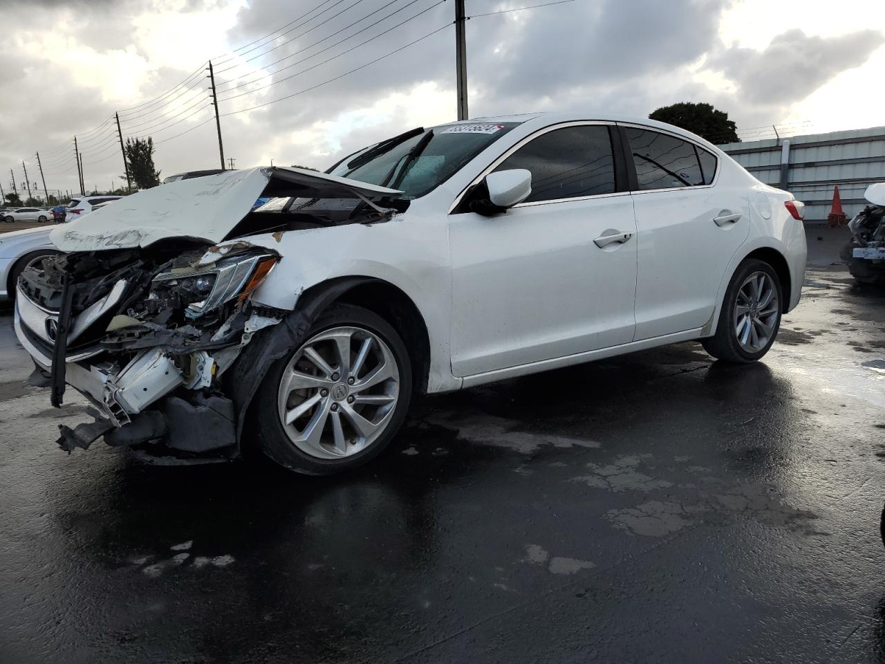 VIN 19UDE2F38GA020907 2016 ACURA ILX no.1